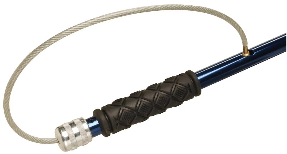 Dual Release Catch Pole